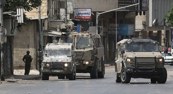 مصادر طبية فلسطينية: شهيد وجريح بنيران الجيش الإسرائيلي في نابلس